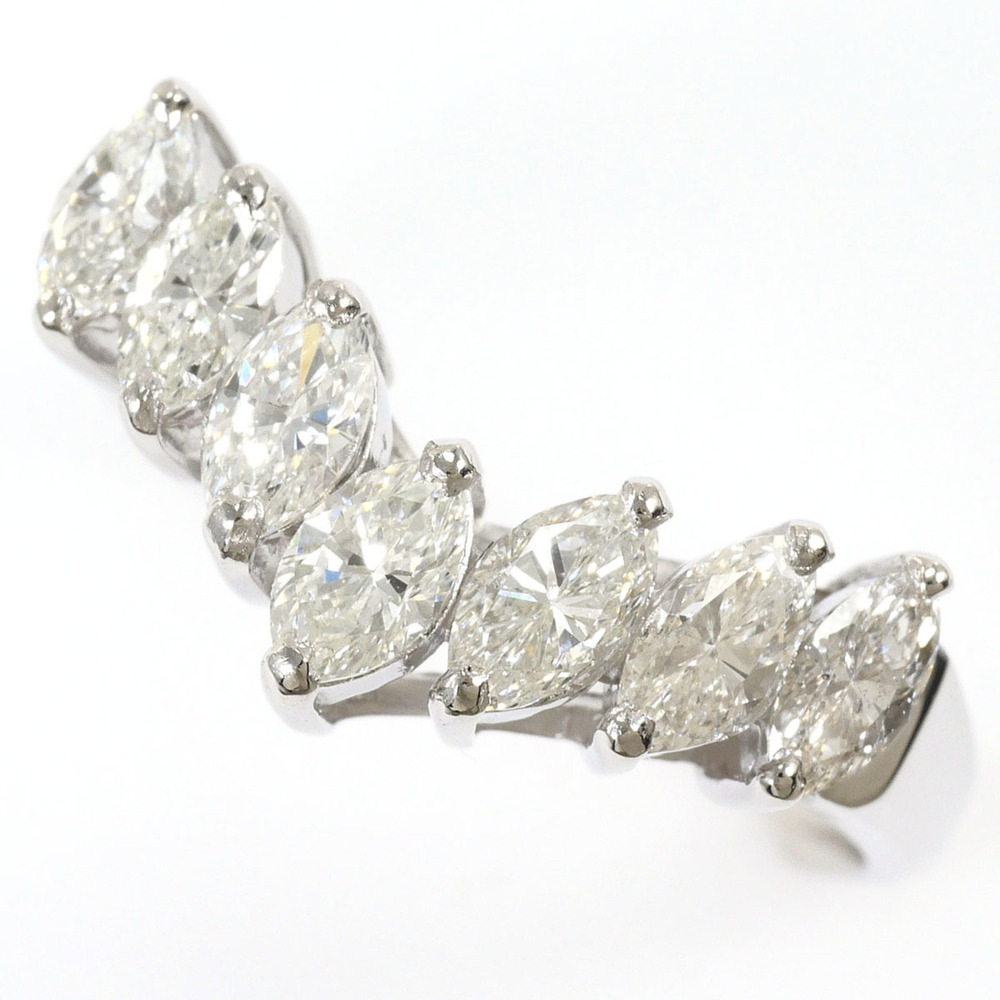 VINTAGE Silver Diamond Ring